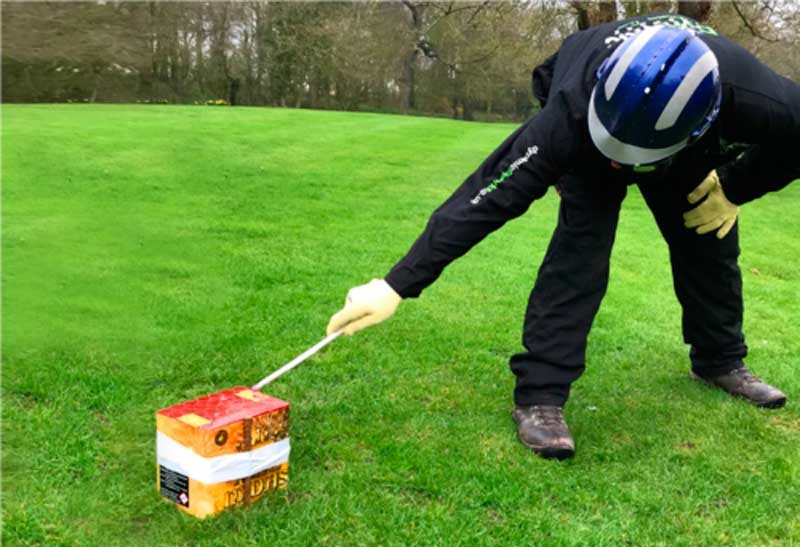 10 советов по безопасности использования фейерверков и салютов