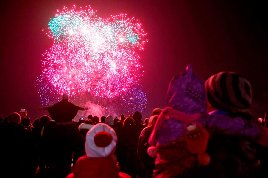 Пиротехника: салюты и фейерверки в Ровно и Ровенской области